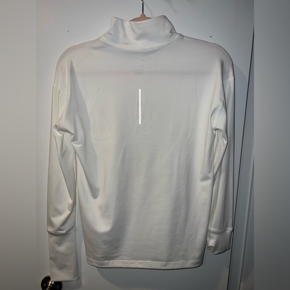 white 3/4 zip nike running shirt - Picture 2 of 2